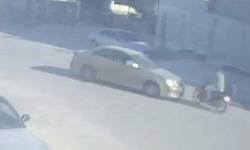 Bursa'da otomobil ile motosiklet kafa kafaya çarpıştı