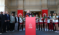 Milletler Ligi şampiyonu A Milli Kadın Voleybol Takımı, Türkiye'ye döndü