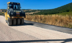 Karacabey ve Mustafakemalpaşa'da yollar yenileniyor