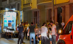 Aniden yola fırlayan çocuğa minibüs çarptı