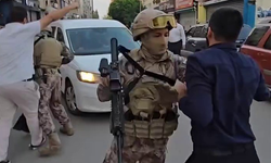 Kuytul çiftine gözaltıyı engellemek için polis aracının önüne yatmaya çalıştılar