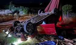 İnegöl'de otomobil şarampole yuvarlandı: 3 yaralı