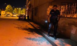 Bursa'da alkollü şahsın "Futbolcu" performansı: Kimse dokunmadı, kendini yere bıraktı