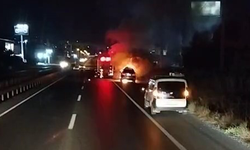 Bursa'da lüks otomobil alevlere teslim oldu