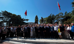Bursa'da 6 belediye başkanı YENİ Parti'ye geçti