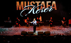 Mustafa Keser'den müzik ve kahkaha dolu gece