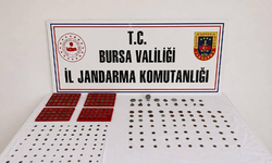Bursa'da tarihi eser kaçakçısı sert kayaya çarptı