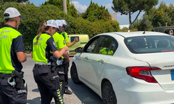 Bursa’da korsan taksi denetimi: "Polis çevirirse arkadaşız de"