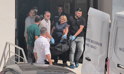 Eski sevgilisini silahla öldürdükten sonra aynı silahla kendini vurdu