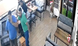 Depremde terliğini bırakıp çorapla kaçtı