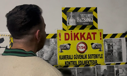 Bursa'da pasaj sahibinden ‘ibretlik' çözüm: Tuvaletini yapanların fotoğrafını tek tek duvara astı