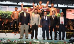 Büyükşehir güreşçisinden Cumhurbaşkanlığı Kupası’nda üçüncülük başarısı