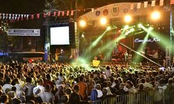 Cengiz Kurtoğlu, Altın Biber Festivalinde sahne aldı
