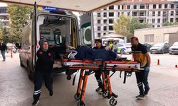 Otobüsün çarpmasıyla ağır yaralanan kadın, hayat mücadelesini kaybetti