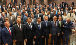 Cumhurbaşkanı Yardımcısı Yılmaz, Bursa iş dünyasının temsilcileriyle bir araya geldi