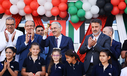 Başkan Vekili Biba, öğrencilerin ilk ders heyecanına ortak oldu
