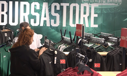 Ay yıldızlı formalar Bursastore'da satışa çıktı