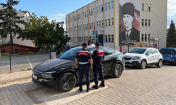 Gemlik'te jandarmadan okul çevrelerinde sıkı denetim