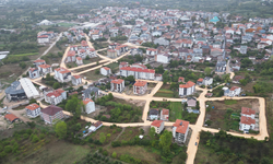Cerrah Mahallesinde 27 sokakta sathi kaplama çalışması başladı