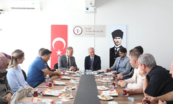 İnegöl Belediyesi’nden Mediha Hayri Çelik Fen Lisesi’ne semt sahası