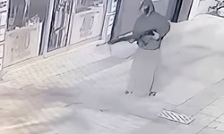 Etek giyip iş yeri kurşunladılar, polis ekiplerinden kaçamadılar