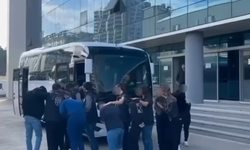 Yer: Bursa... İnternette kadın kılığına girip evlilik vaadiyle kandırdılar, sonra tehdit ettiler
