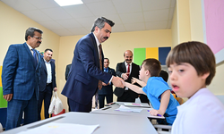Başkan Oktay Yılmaz, özel öğrencilerin heyecanına ortak oldu
