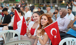 Osmangazi Meydanı’nda Filenin Sultanları coşkusu
