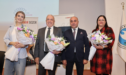 Oyuncu Elit Andaç Çam Nilüfer'de gençler ve işçilerle buluştu