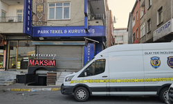 Müzikholde silahlı çatışma: 1'i polis 2 kişi hayatını kaybetti, 2 kişi yaralandı
