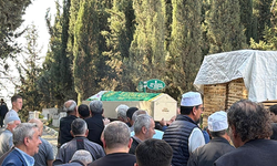 Manisa'daki feci kazada hayatını kaybeden 11 kişi son yolculuğuna uğurlandı