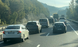 Bursa'da rüzgar türbini kanatları için trafik durduruldu