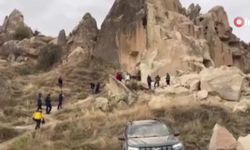 Kapadokya'da peribacasının çökme anı kamerada