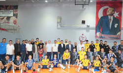Yenişehir Belediyespor filede set vermiyor: 3’te 3!