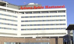 Kızını hastanede silahla öldürmek isteyen baba, özel harekatın operasyonuyla yakalandı