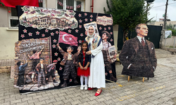Minik yüreğiyle Atatürk’e sahip çıktı