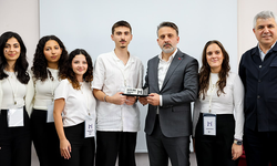 Başkan Vekili Biba'dan gençlere: "Önünüz aydınlık"