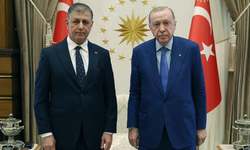 Cemil Tugay, AK Parti'ye katıldı