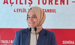 Fatma Betül Sayan Kaya, AK Parti’den ihraç edildi