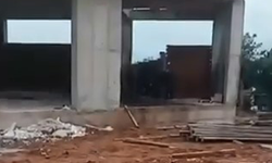 Bursa'da inşaatın ikinci katından düşen işçi yaralandı