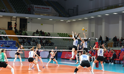 Nilüfer Belediyespor Eker sezonun ilk galibiyetini aldı