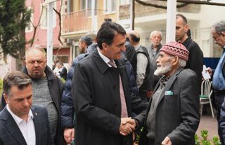 Başkan Mustafa Dündar’a her gittiği mahallede büyük ilgi