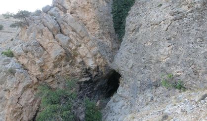 Malatya'da gizemli mağara! Kimse korkusundan giremiyor