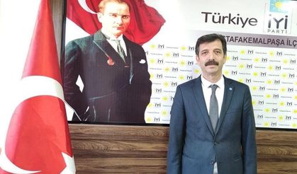 Bursa'da İYİ Parti'de istifa! O ilçe başkanı görevi bıraktı