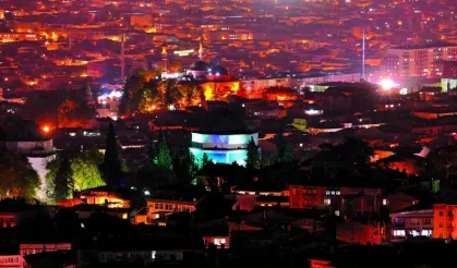 Bursa'da lodos gece yarısı 'fırın' etkisi yarattı!