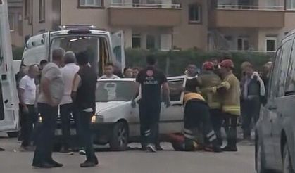 Bursa'da minibüs ile otomobil çarpıştı: 3'ü çocuk 9 yaralı