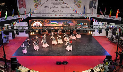 Altın Mobilya Halk Dansları Yarışması’nda heyecan başladı