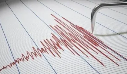 Endonezya’da 7,5 büyüklüğünde deprem meydana geldi