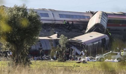İspanya’daki tren kazasında can kaybı 74’e yükseldi