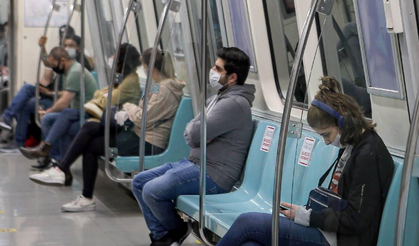 Vaka sayısı bugün de 1000'in altında olursa toplu taşımada maske zorunluluğu kalkıyor